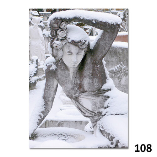 108 Figur im Schnee